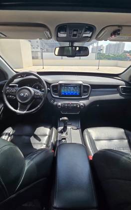 KIA SORENTO 3.3 V6 GASOLINA EX 7L AUTOMATICO